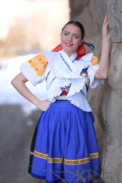 Folklore Slovaque Costume Traditionnel Slovaque Fille — Photo