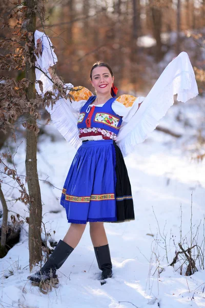 Szlovák Folklór Népviselet Szlovák Lány — Stock Fotó