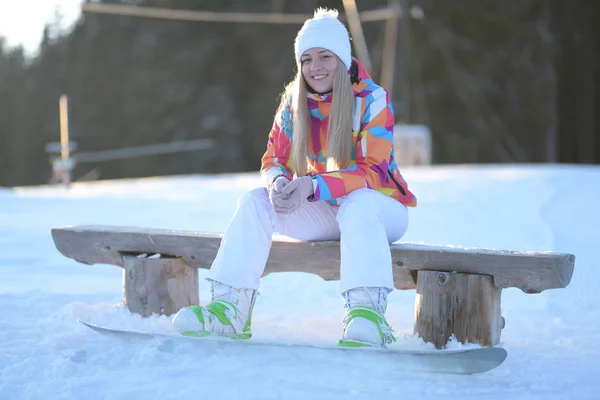 Female Snowboarder Slope Sunny Morning — Stock Photo, Image