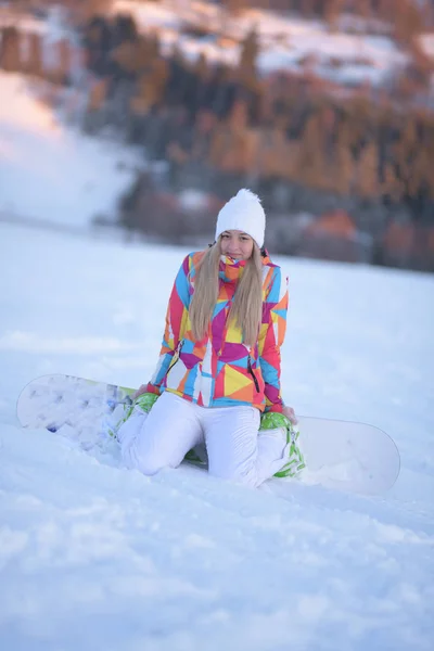 Сноубордистка Склоне Солнечное Утро — стоковое фото