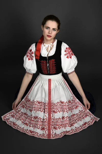 Young Beautiful Slovak Woman Traditional Dress Slovak Folklore — Stock Photo, Image