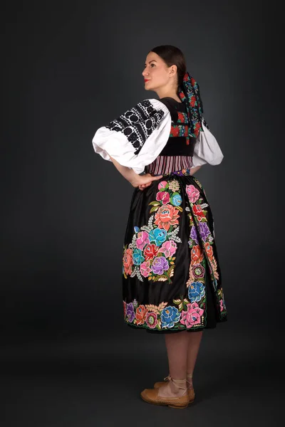 Slovenský Folklór Slovenské Folklorní Děvče Studiový Portrét — Stock fotografie