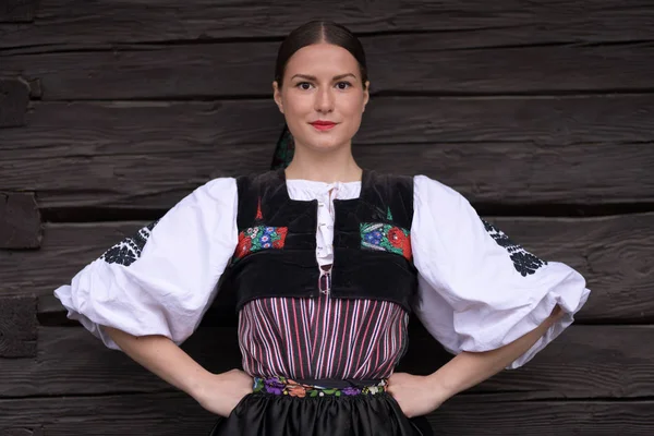 Slowakische Folklore Slowakisches Folkloremädchen — Stockfoto
