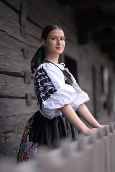 Slowakische Folklore Slowakisches Folkloremädchen — Stockfoto