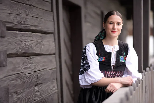 Slovenský Folklór Slovenské Folklorní Děvče — Stock fotografie