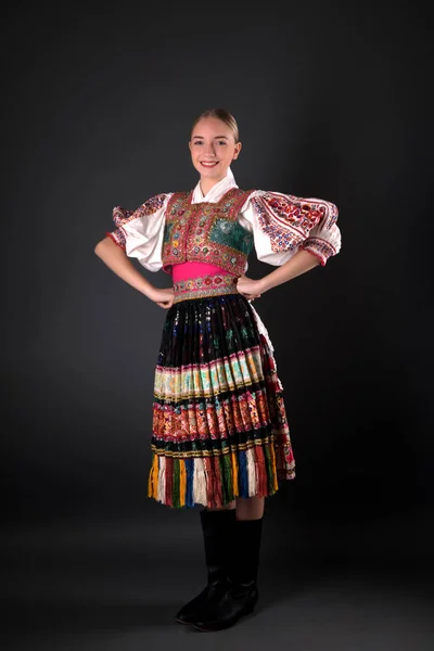 Folklor Słowacki Folk Tancerz Dziewczyna — Zdjęcie stockowe