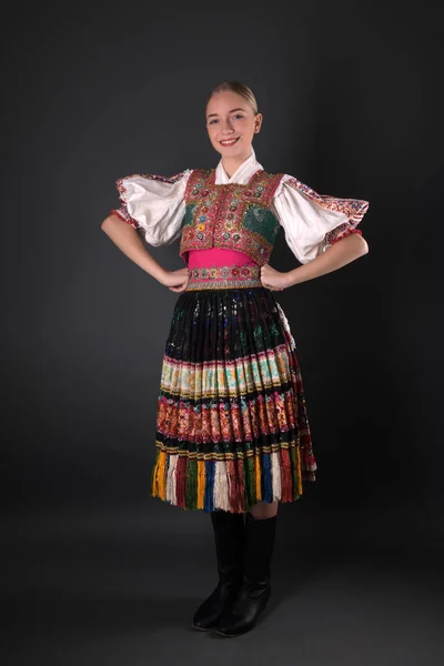 Folklor Słowacki Folk Tancerz Dziewczyna — Zdjęcie stockowe