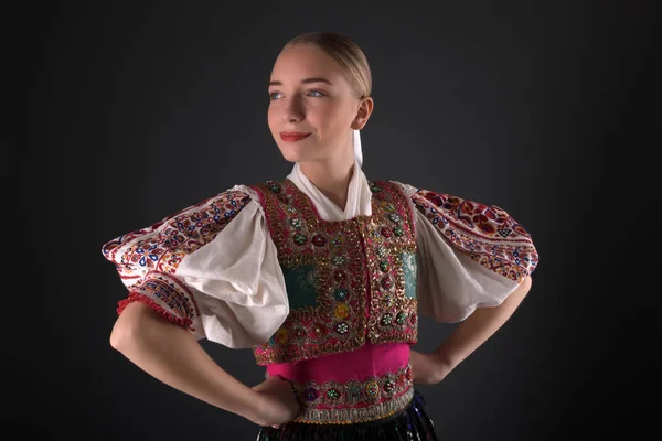 Slovakça Folklor Slovakça Folklor Kız — Stok fotoğraf