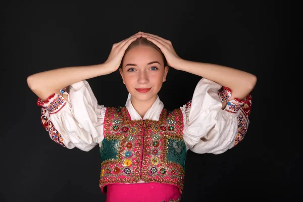 Slovakiska Folklore Slovakisk Folklore Flicka — Stockfoto