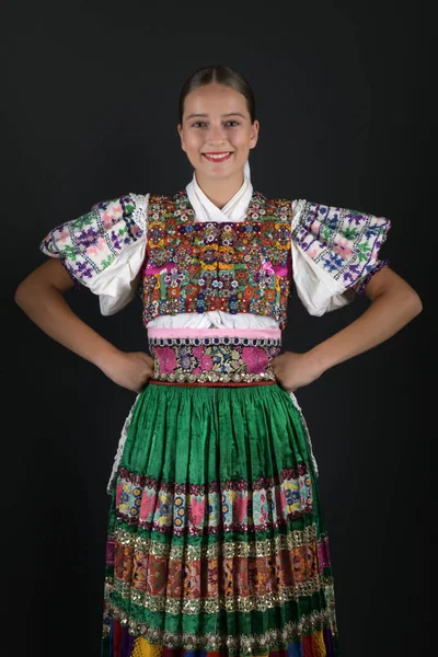 Folclore Eslovaco Traje Mulher Tradicional — Fotografia de Stock