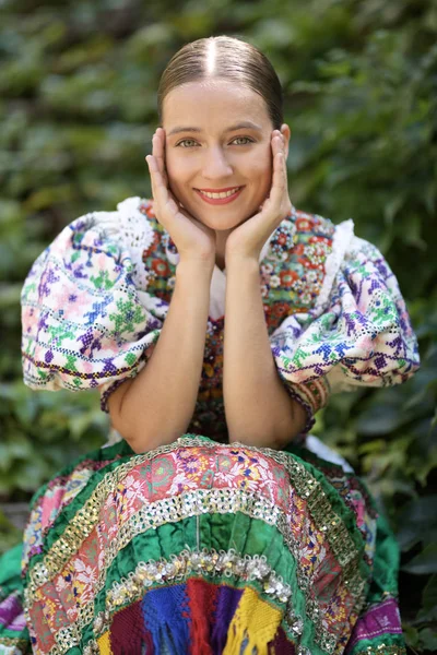 Словацький Фольклор Традиційна Жінка Костюм — стокове фото