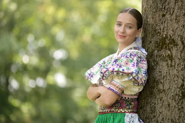 Slovenský Folklór Tradiční Ženský Kostým — Stock fotografie