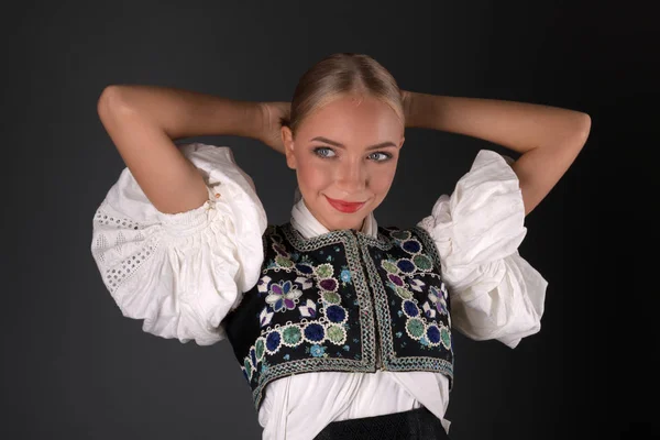 Young Beautiful Slovak Woman Traditional Costume — Stock Photo, Image