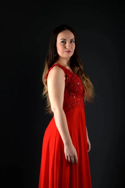 Hermosa Mujer Moda Vestido Rojo —  Fotos de Stock