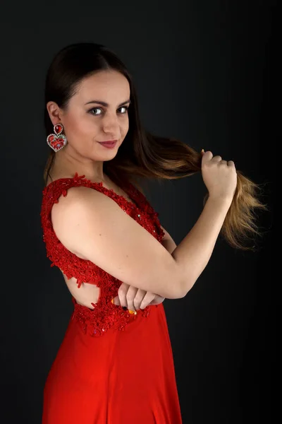 Schöne Modefrau Roten Kleid — Stockfoto