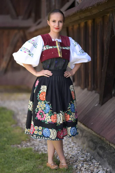 Danse Folklorique Slovaque Costume Folklorique Traditionnel — Photo