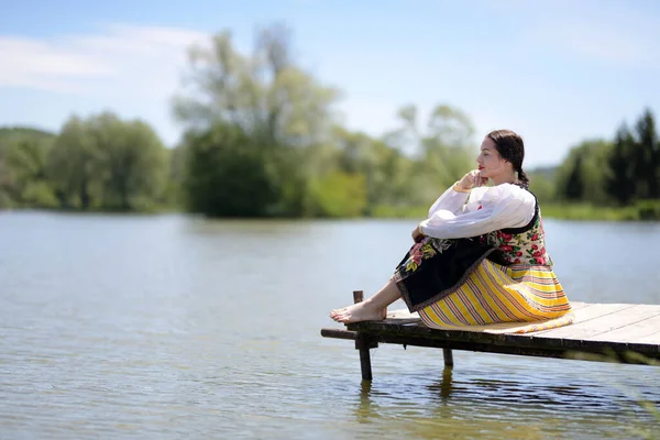 Slovakisk Folkloredansare Traditionell Folklorekostym — Stockfoto