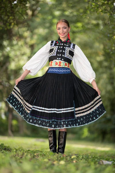 Fragment Slovakisk Folkdans Slovakiska Folklore — Stockfoto