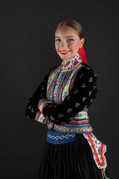 Szlovák Folklór Szlovák Folklór Lány Hagyományos Szlovák Népviselet — Stock Fotó