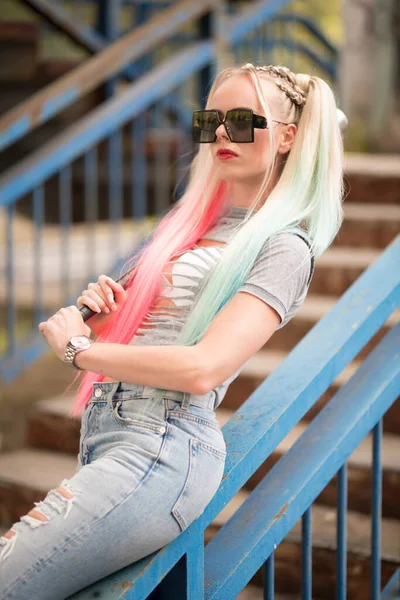 Portrait Une Jeune Femme Avec Batte Baseball — Photo