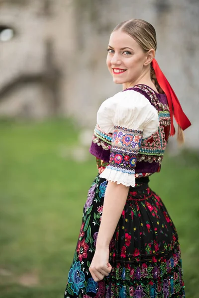 Slovenský Folklór Tradiční Kostým — Stock fotografie