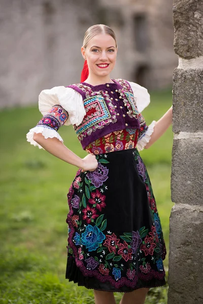 Słowacki Folklor Tradycyjny Kostium — Zdjęcie stockowe