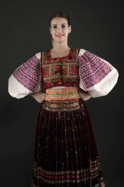 Молодая Красивая Девушка Словацком Народном Платье Фольклор Словакии — стоковое фото