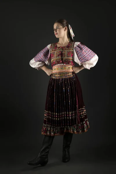 Jong Mooi Meisje Slovak Folk Jurk Slowaakse Folklore — Stockfoto