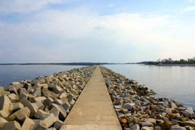 Cennet kuşları görünümünü (Lehçe: Ptasi Raj) tabiatı Gdansk Sobieszewo Island.