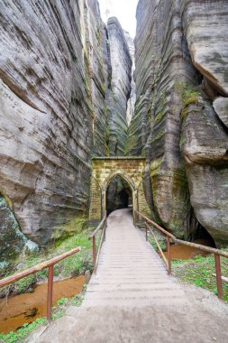 Adrspach Ulusal Parkı - Teplice harika. Rock Kasabası. Çek Cumhuriyeti
