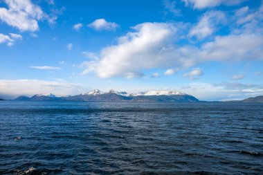 Norveç - Doğa arka plan, feribot güverte görünümünden fiyort