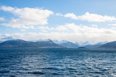 Norveç - Doğa arka plan, feribot güverte görünümünden fiyort