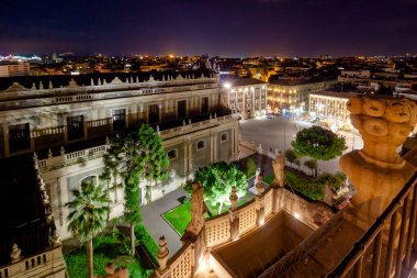 Catania Badia di Sant'Agata, Sicilya, İtalya'nın kiliseden gece görünümü