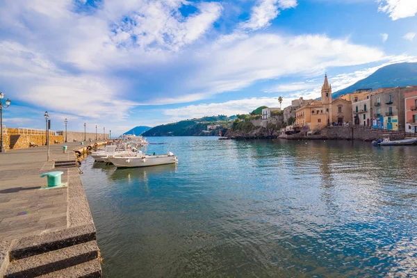 Sahil Lipari Adası, Sicilya, İtalya
