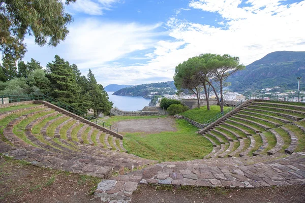 Lipari açık tiyatro, Lipari Adaları, Sicilya, Güney İtalya