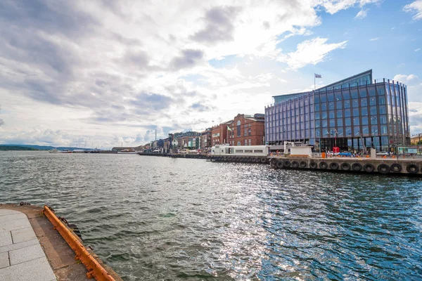 Oslo Noruega Julio 2015 Vista Panorámica Del Puerto Oslo Ayuntamiento — Foto de Stock