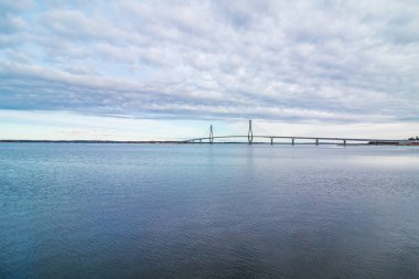 Finlandiya'da bir köprü