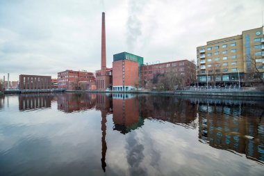 Tampere, Finlandiya - 2 Nisan 2016: Tampere (Finlandiya endüstriyel binalarda)