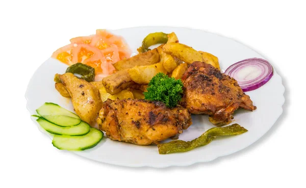 Huhn Mit Gemüse Auf Einem Teller Auf Weißem Hintergrund — Stockfoto