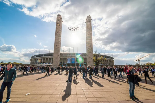 Berlin Almanya Nisan 2016 Futbol Taraftarları Hertha Berlin Berlin Olympiastadion — Stok fotoğraf
