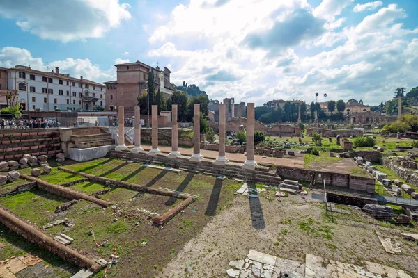 Φόρουμ Romanum Στη Ρώμη — Φωτογραφία Αρχείου