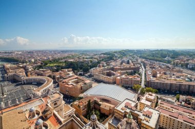 Roma, İtalya. ünlü saint peter's Meydanı şehrin Vatikan ve havadan görünümü.