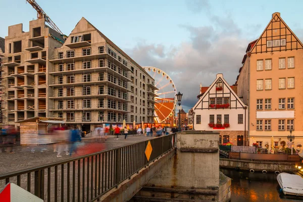 Muhteşem Günbatımı Gdansk Eski Şehir Ünlü Vinç Gdansk Polonya — Stok fotoğraf