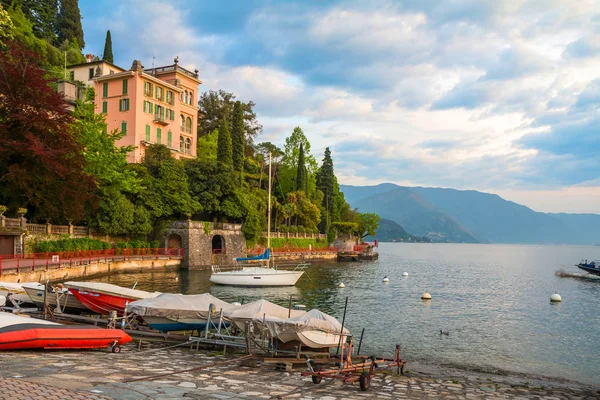 Férias Itália Uma Visão Lago Mais Bonito Itália Varenna Lago — Fotografia de Stock