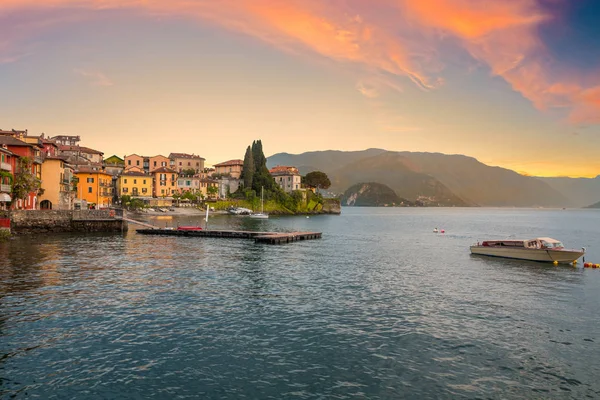 Vakantie Italië Een Uitzicht Mooiste Meer Italië Varenna Lago Como — Stockfoto