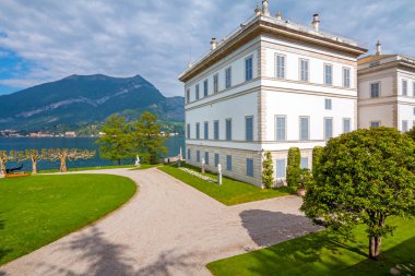Mayıs ayında ünlü Italyan Gölü Como 'da Bellagio yakınlarındaki Villa Melzi ve bahçeleri
