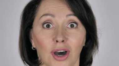 Kapatmak yukarıya-in şok, merak işkadını yüz