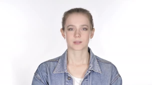 Chat Vidéo Ligne Par Casual Woman Sur Fond Blanc — Video