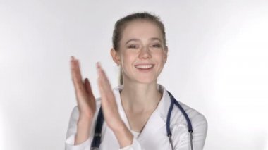 Genç Bayan Doktor, alkış alkış portresi