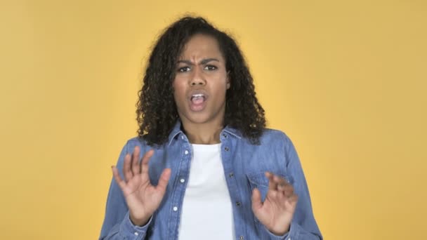 African Girl Confused Scared Problems Isolated Yellow Background — Stock Video